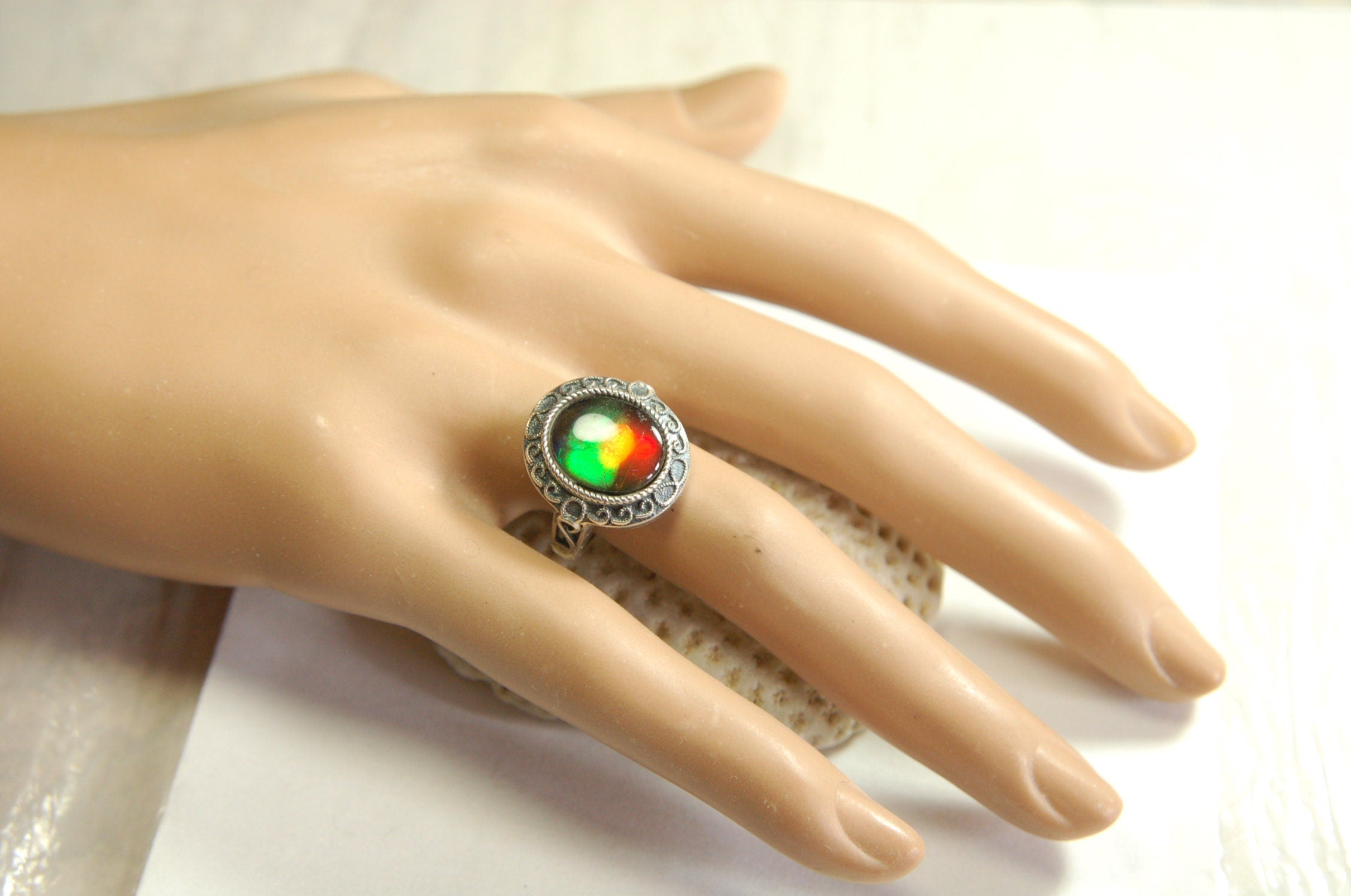 Ammolite Ring.Universal Fit.Tax exempt under CUSMA rules.#021913