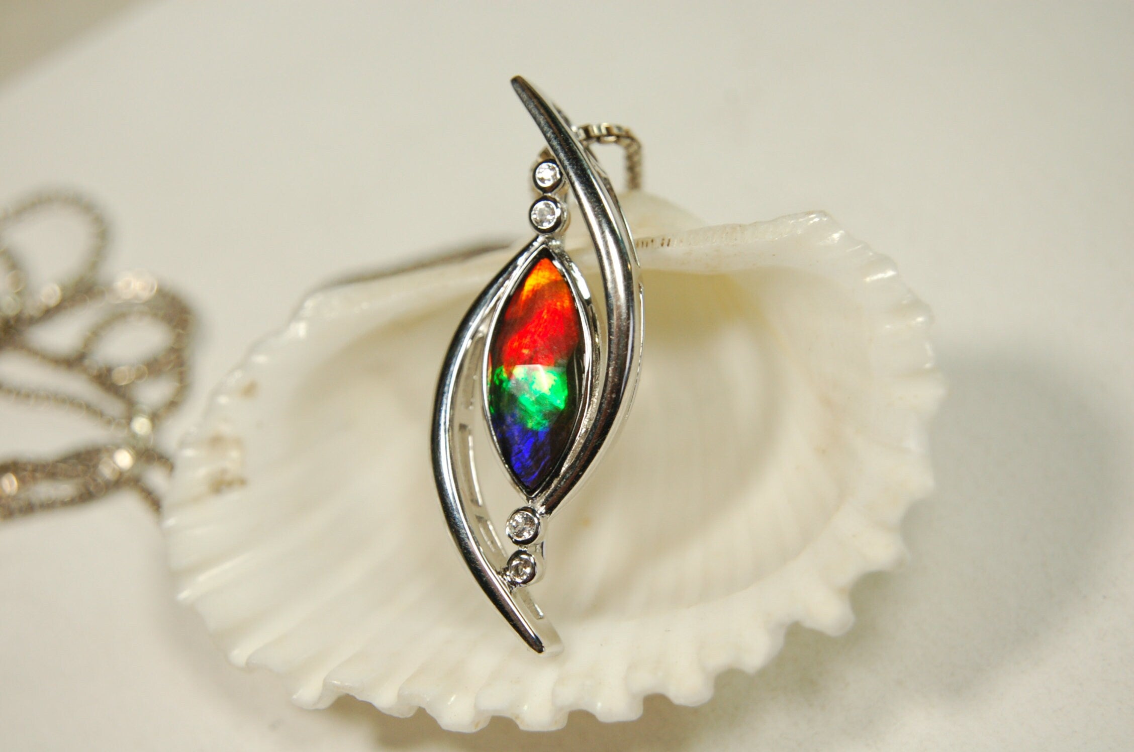 Ammolite jewelry Pendant from Canada.Colorful necklace.Rainbow three color gemstone.Perfect gift for wife.Beautiful setting.#042413