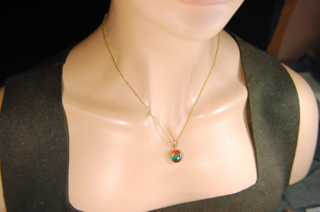 Ammolite Jewelry Pendant 14k Gold.Bright colorful gem.Perfect gift. 032314