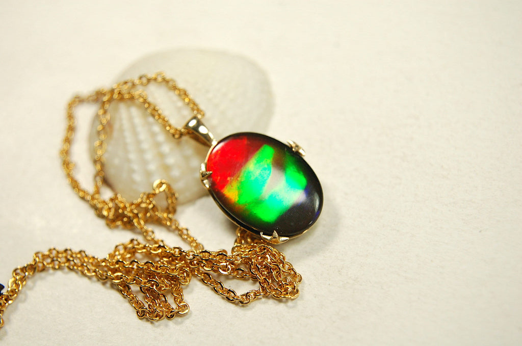 Ammolite Jewelry Pendant in solid 14k Gold.Top quality rainbow gem.Perfect RARE Mothers day gift she is sure to treasure.