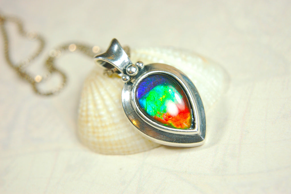 Ammolite Jewelry Rainbow Pendant Set in heavy sterling silver.High impact colors.Memorable gift.#030214