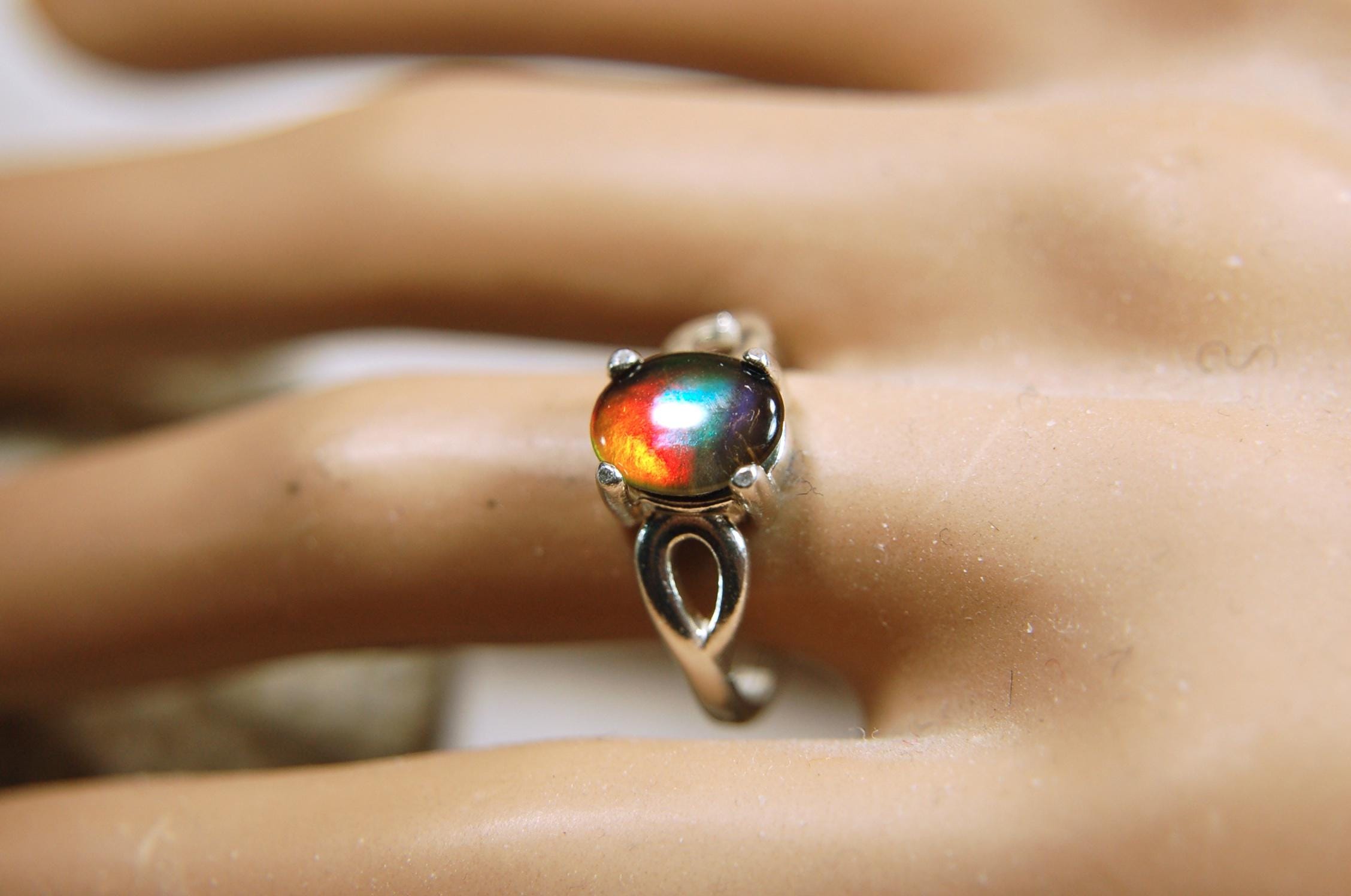 Ammolite.Ammolite ladies ring.Astonishing color changing abilities.Size 7.Gift for wife?.050715