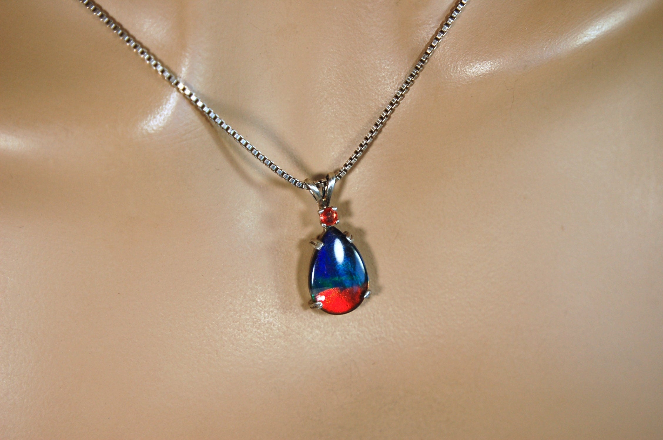 Ammolite Pendant Necklace with Padparascha sapphire.Very colorful rainbow colors.070814