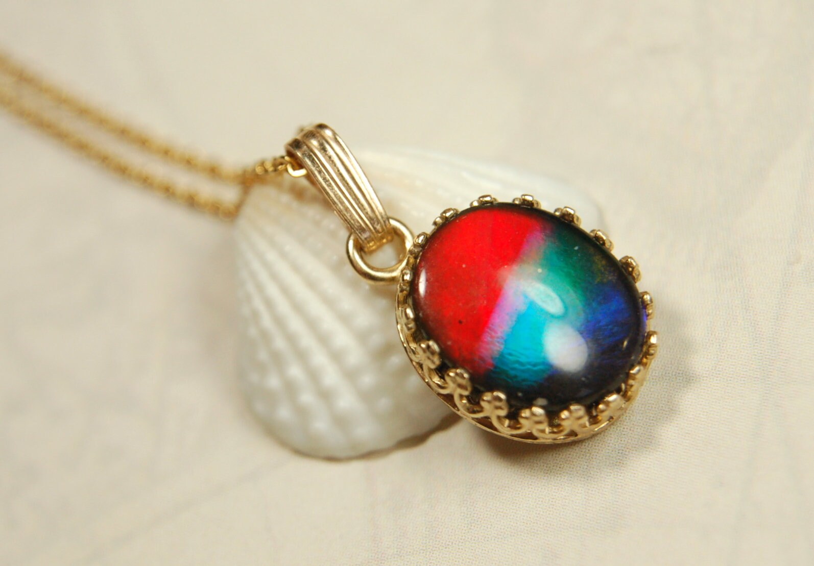 Ammolite Pendant.Solid 14k gold.Brilliant colors. #20113