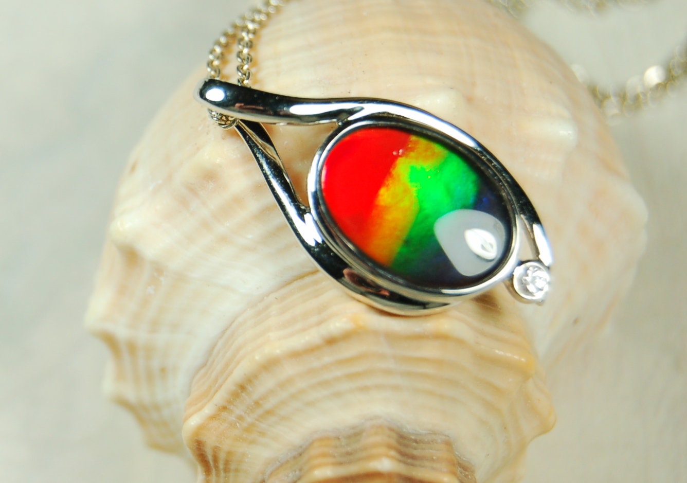 Ammolite Pendant Silver Jewelry.Rare four color gem.Gorgeous colors.Birthday or anniversary gift?.#021610