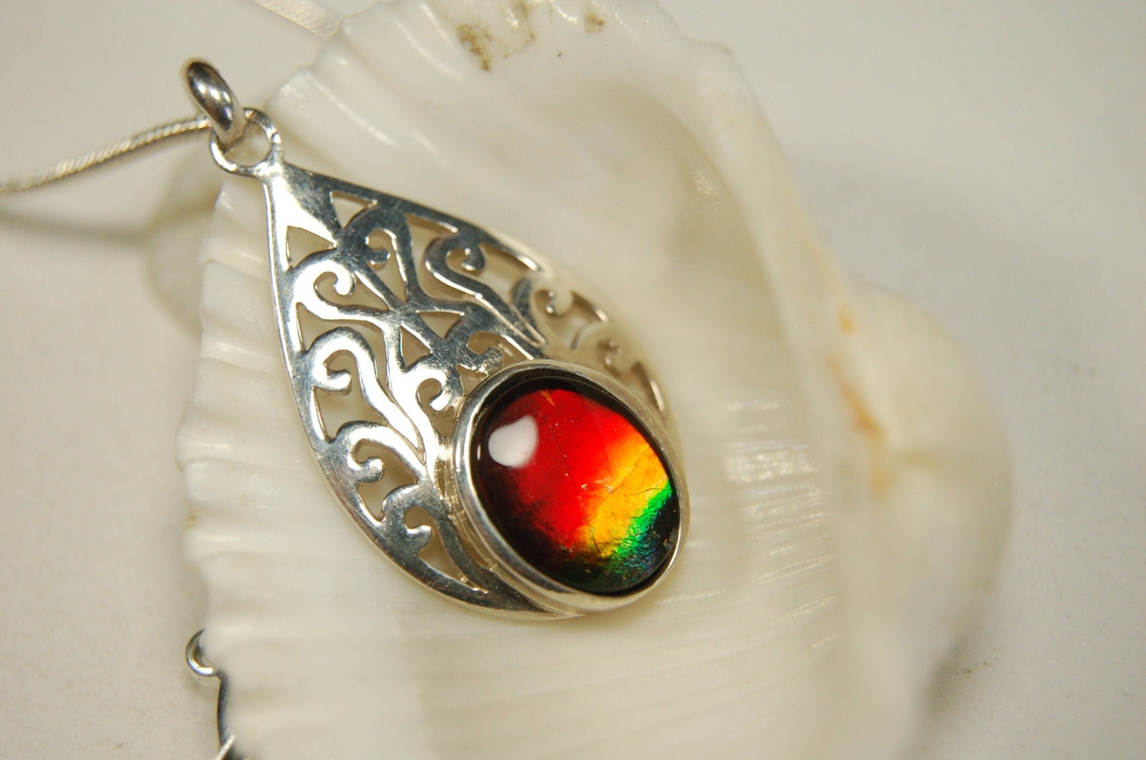 Ammolite pendant.GENUINE Ammolite Jewelry- Eye-Catching Ammolite Jewelry for a Standout Style.Best gift for her.#041613