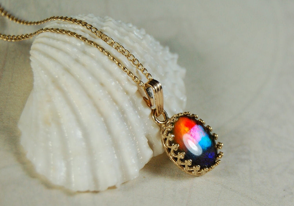 Ammolite Pendant Necklace in 14k Gold.High quality gem with brilliant colors.121229