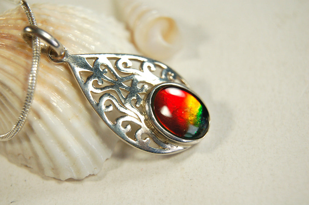 Ammolite pendant.GENUINE Ammolite Jewelry- Eye-Catching Ammolite Jewelry for a Standout Style.Best gift for her.#041613