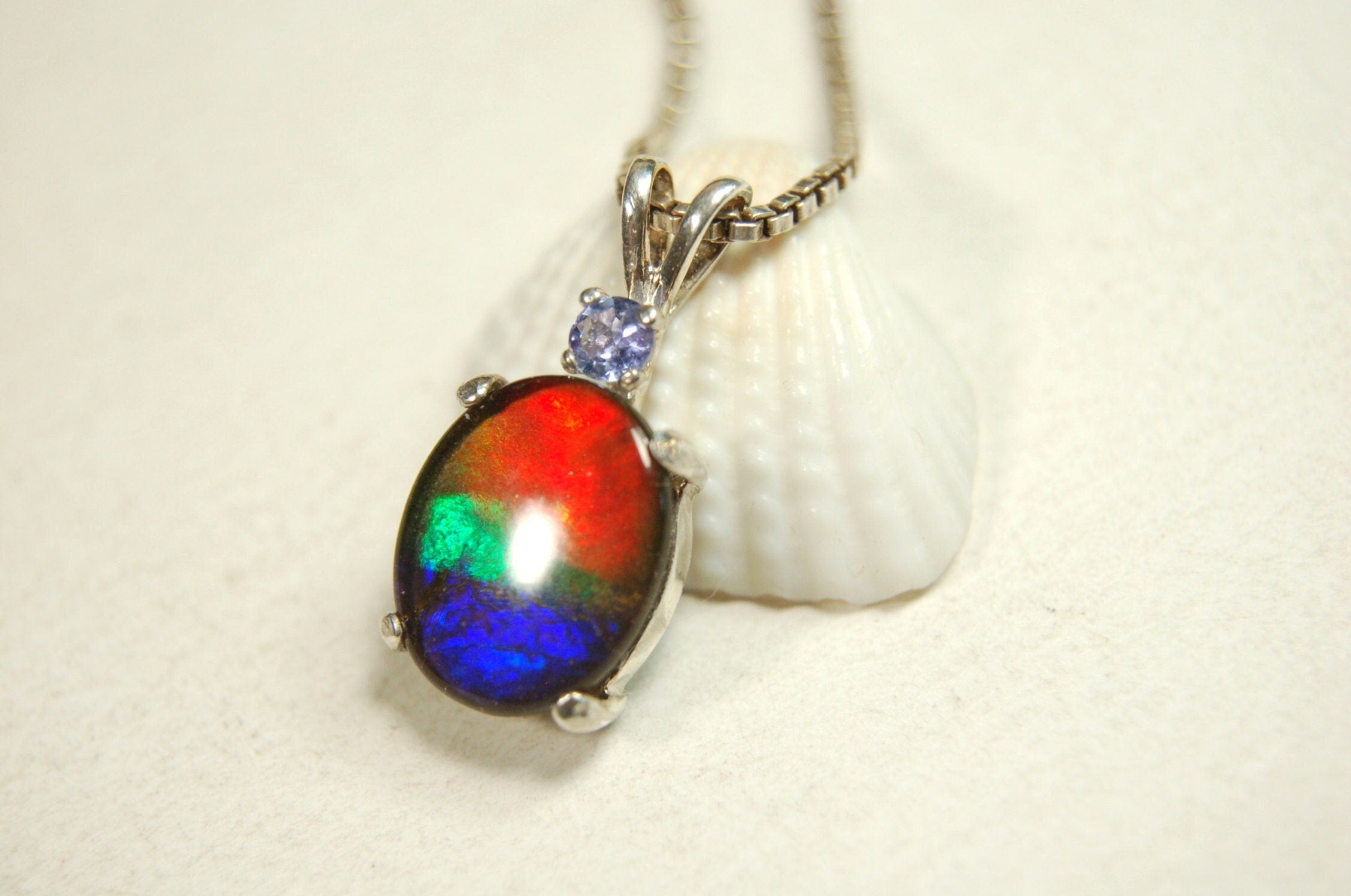 Ammolite Pendant Necklace.Perfect bright colorful tricolor gemstone-#111213