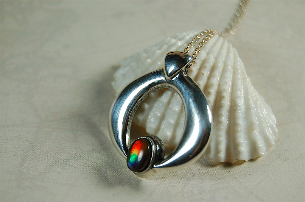 Birthday gift idea for wife.-- tricolor Ammolite pendant gem in striking sterling silver setting.Boho jewelry.#112419