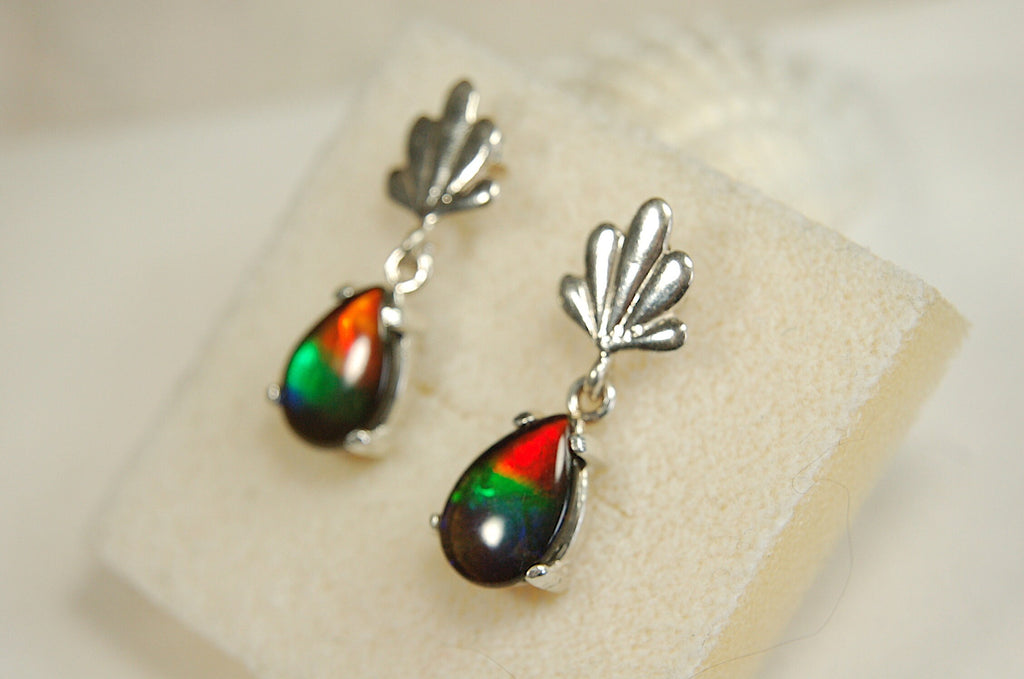 Ammolite Earrings.Bright tricolor gems from Alberta Canada with signed warranty.#031313.