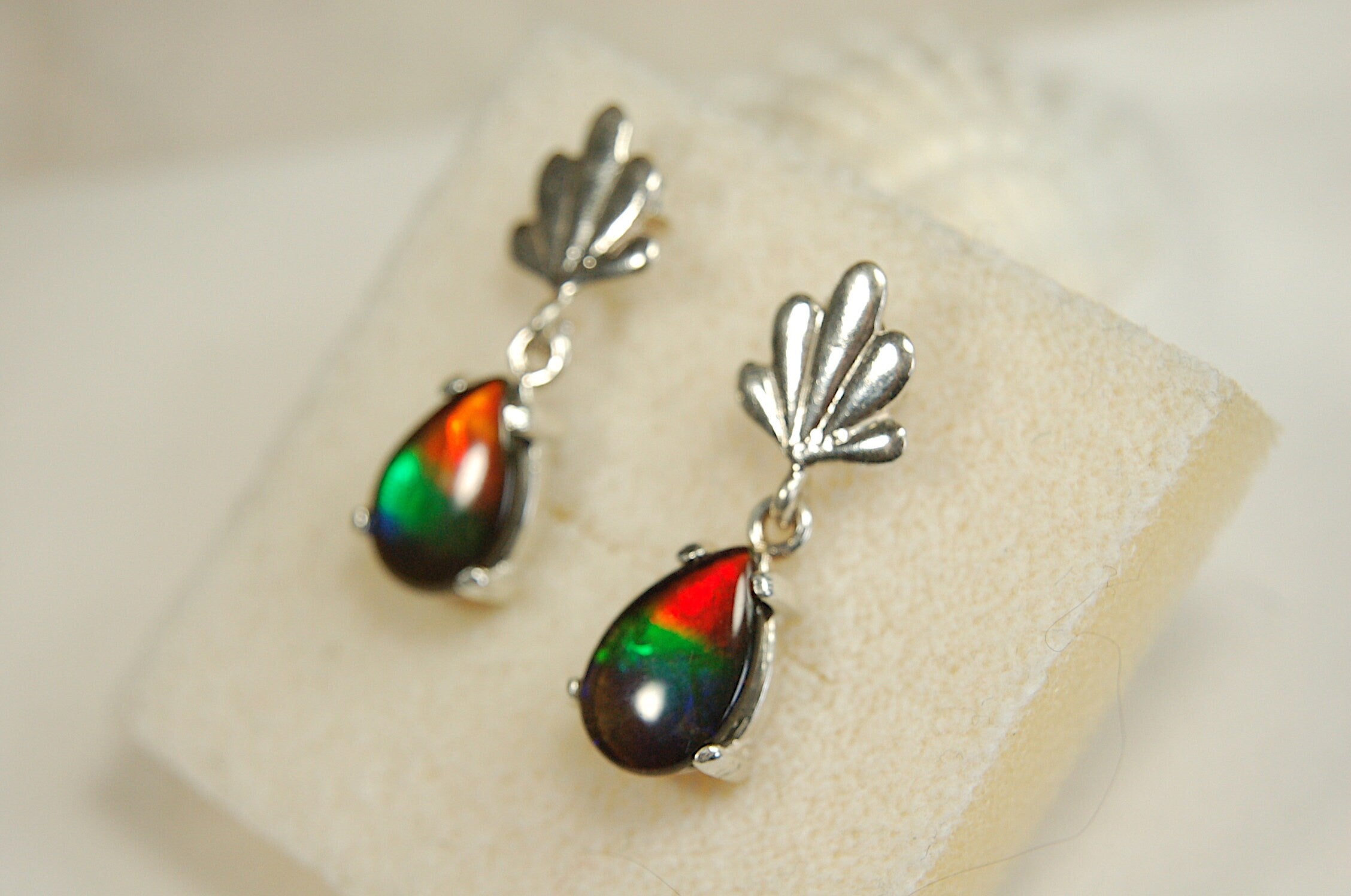 Ammolite Earrings.Bright tricolor gems from Alberta Canada with signed warranty.#031313.