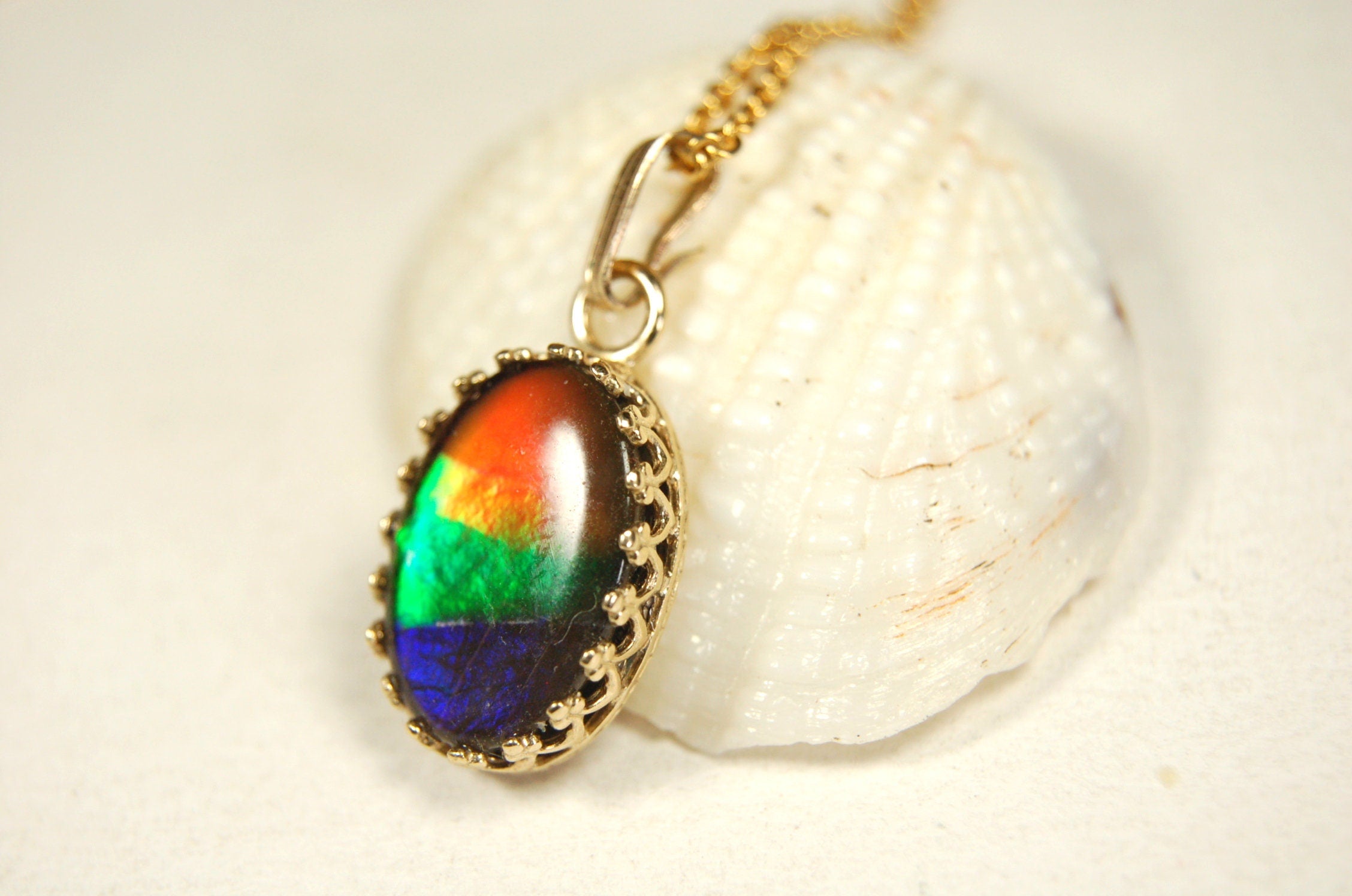 Ammolite Jewelry Pendant Necklace.Four Color Rainbow Ammolite set in solid 14k Gold.Perfect gift.GENUINE Canadian Alberta Ammolite.100213