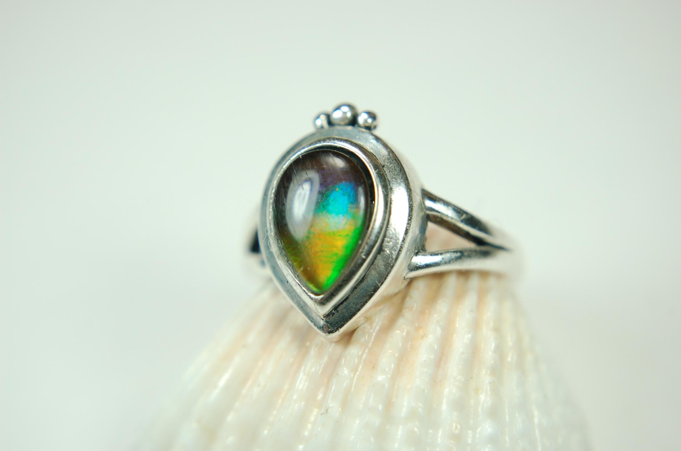 Ammolite.Gorgeous RARE four color Ammolite Ring - Add a Touch of Elegance with this Stunning Ammolite Jewelry.Gift idea for wife?010525