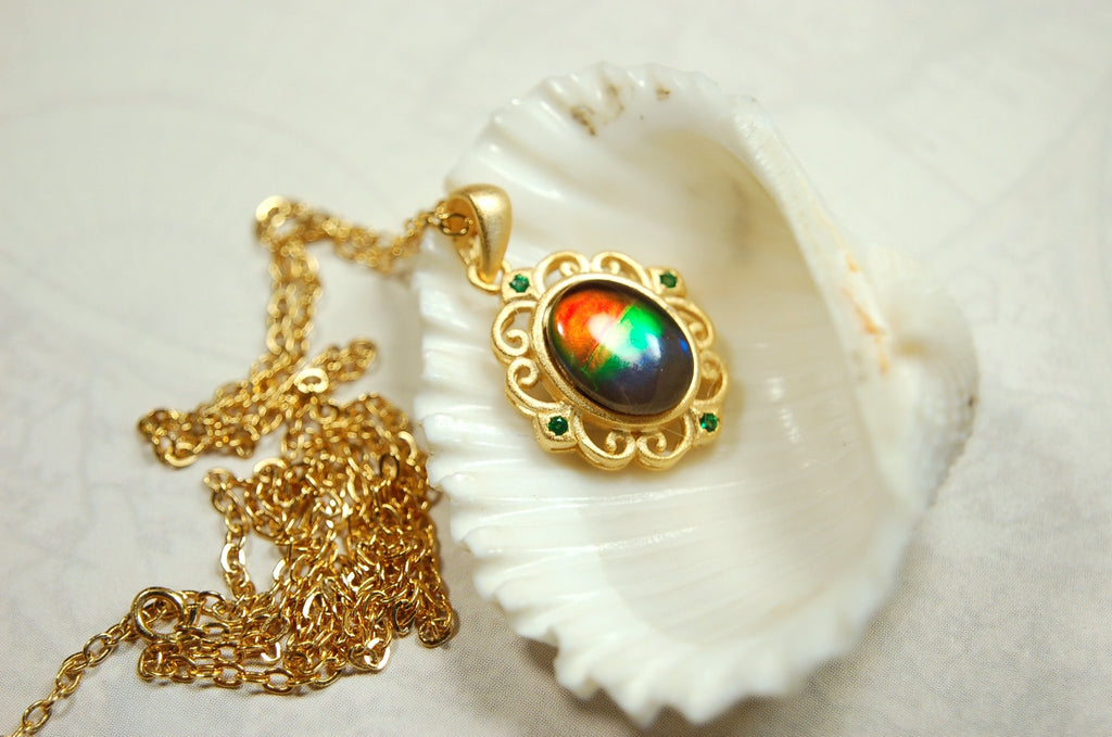 Eye-Catching Ammolite Pendant - Elevate your Look with this Stunning Ammolite Jewelry!Thoughtful gift?.052714