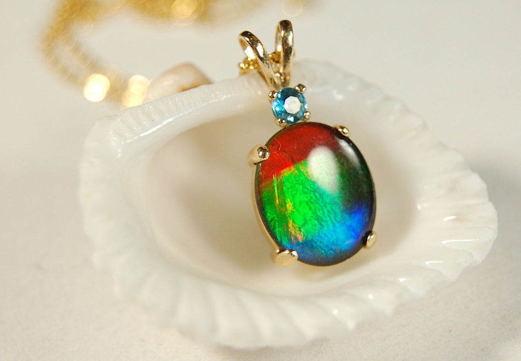 Authentic Alberta Ammolite Pendant Jewelry in gold– Natural Fossil Gemstone Gift for Her.040613