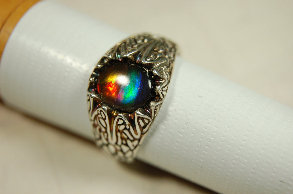 Ammolite Men's Ring with powerful colors. Size 11.--#080314