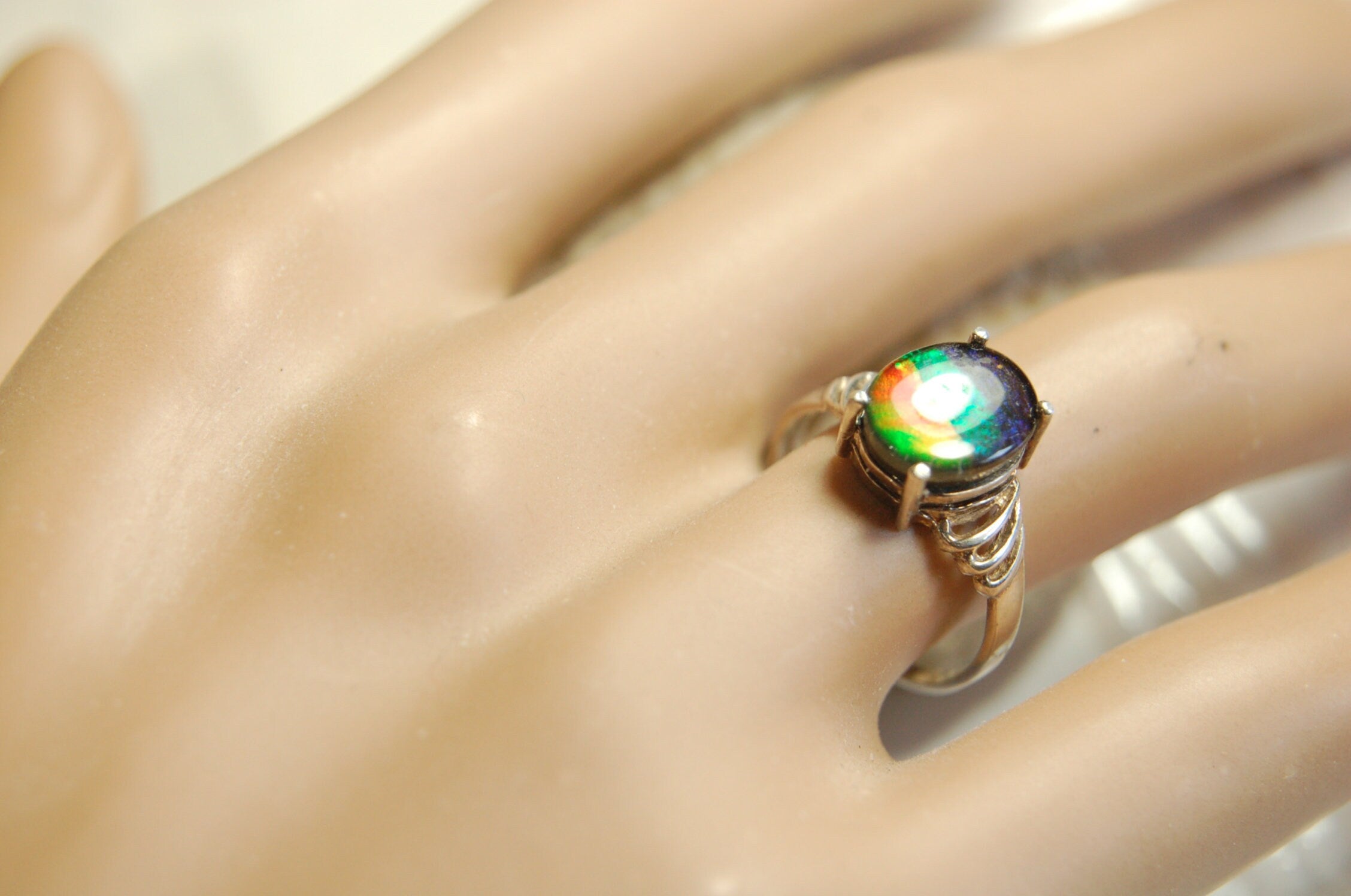 Ammolite Ring.Sterling Silver.Size 6.Lovely rainbow gem.062813