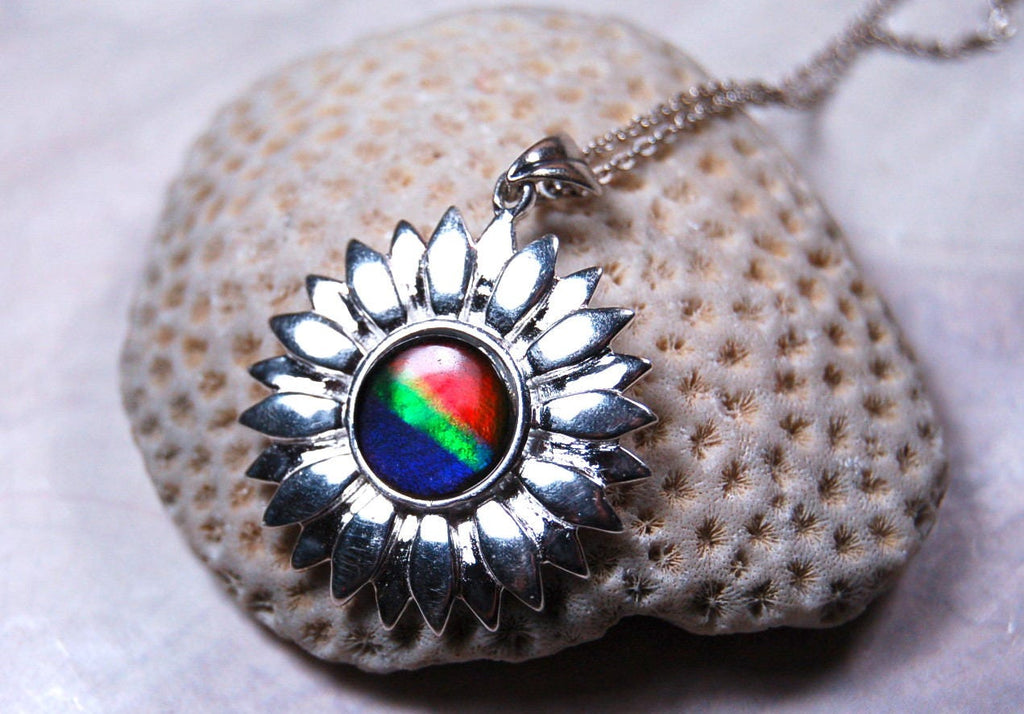 Ammolite Jewelry Pendant Shipped Free.No US import taxes under CUSMA rules.#022818