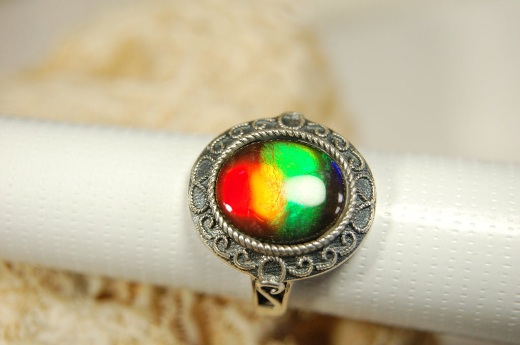 Ammolite Ring.Universal Fit.Tax exempt under CUSMA rules.#021913