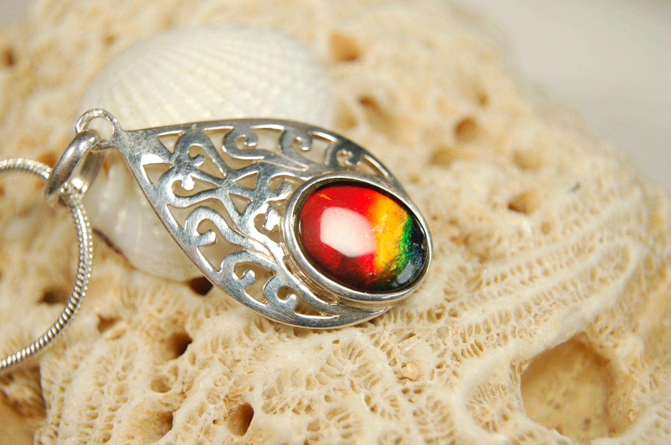 Ammolite pendant.GENUINE Ammolite Jewelry- Eye-Catching Ammolite Jewelry for a Standout Style.Best gift for her.#041613