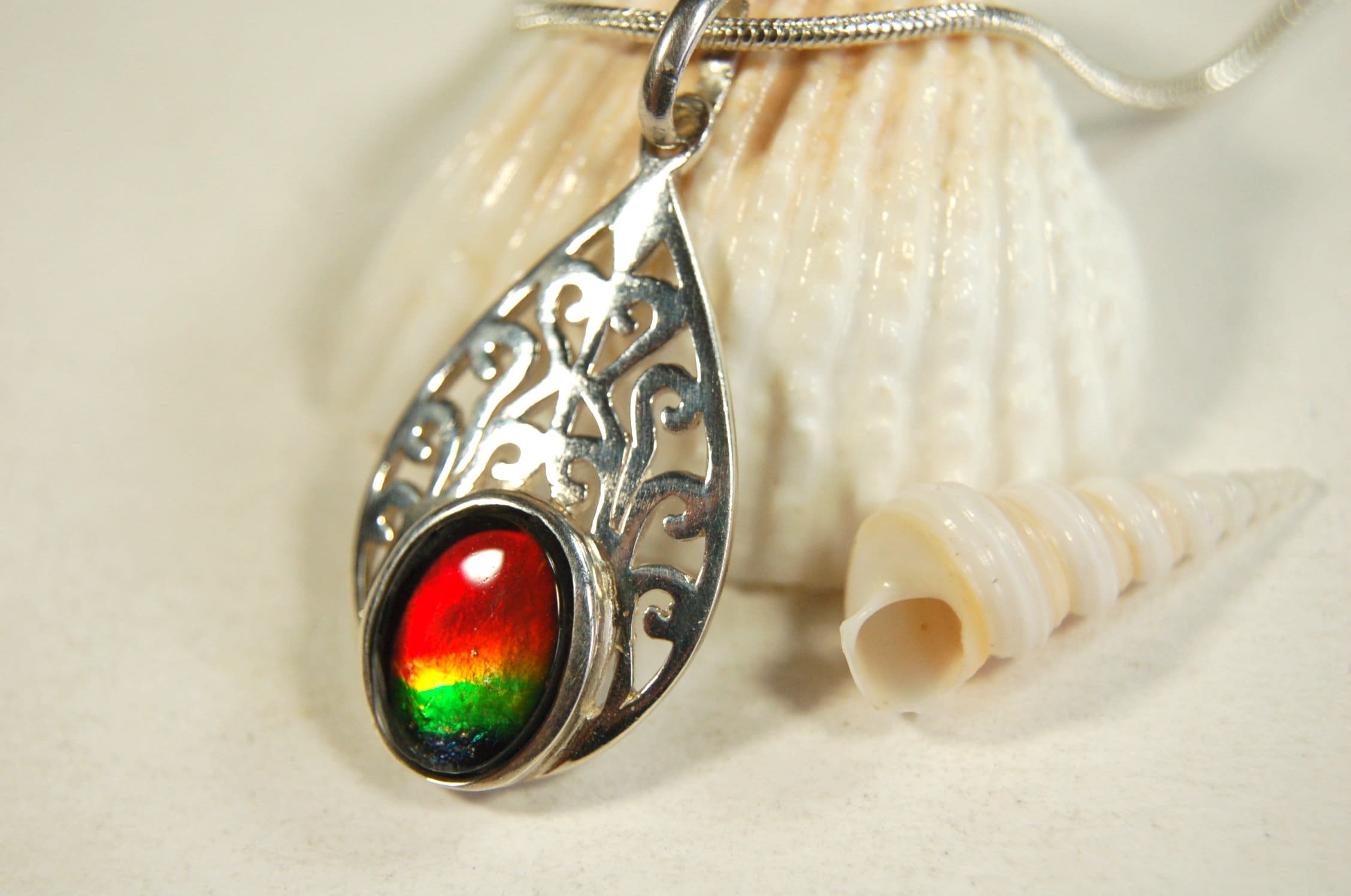 Ammolite pendant.GENUINE Ammolite Jewelry- Eye-Catching Ammolite Jewelry for a Standout Style.Best gift for her.#041613