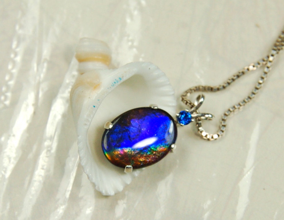 Handcrafted Ammolite Pendant - Exquisite Ammolite Jewelry for a touch of Elegance-- with signed certificate of authenticity.#122020