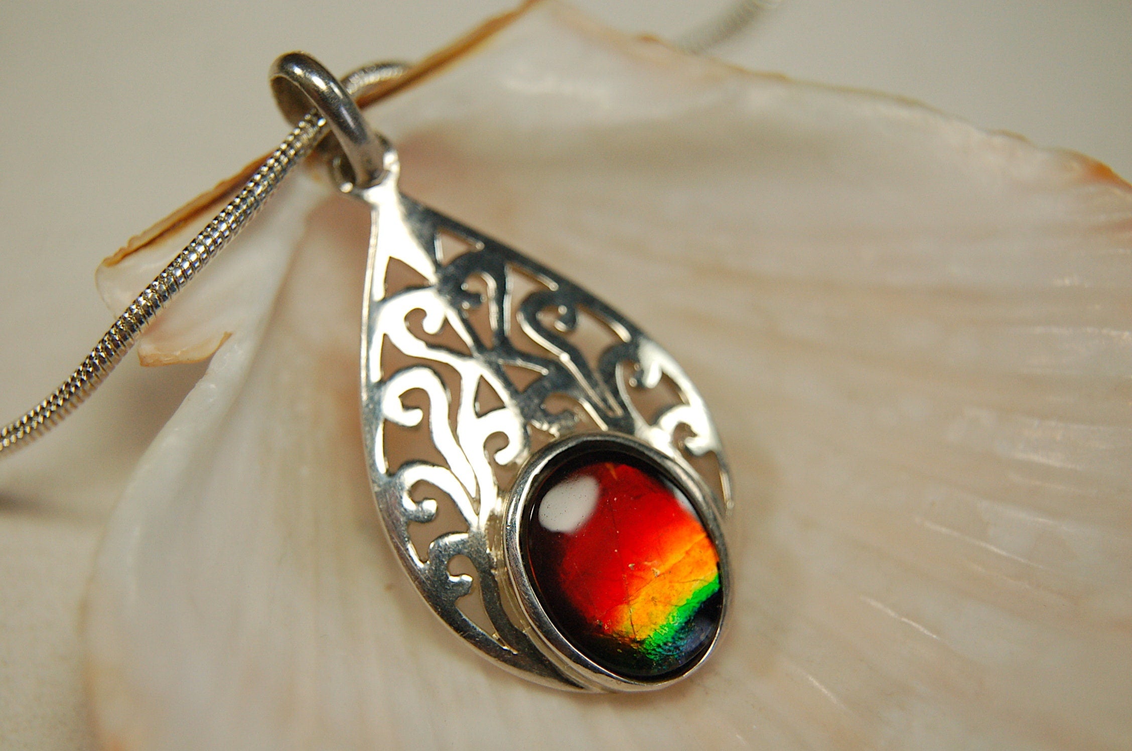 Ammolite pendant.GENUINE Ammolite Jewelry- Eye-Catching Ammolite Jewelry for a Standout Style.Best gift for her.#041613
