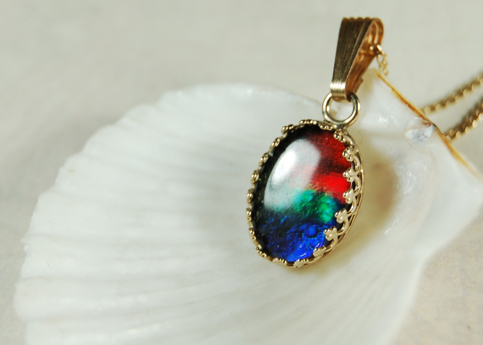 Ammolite Pendant 14k Gold.The perfect gift.