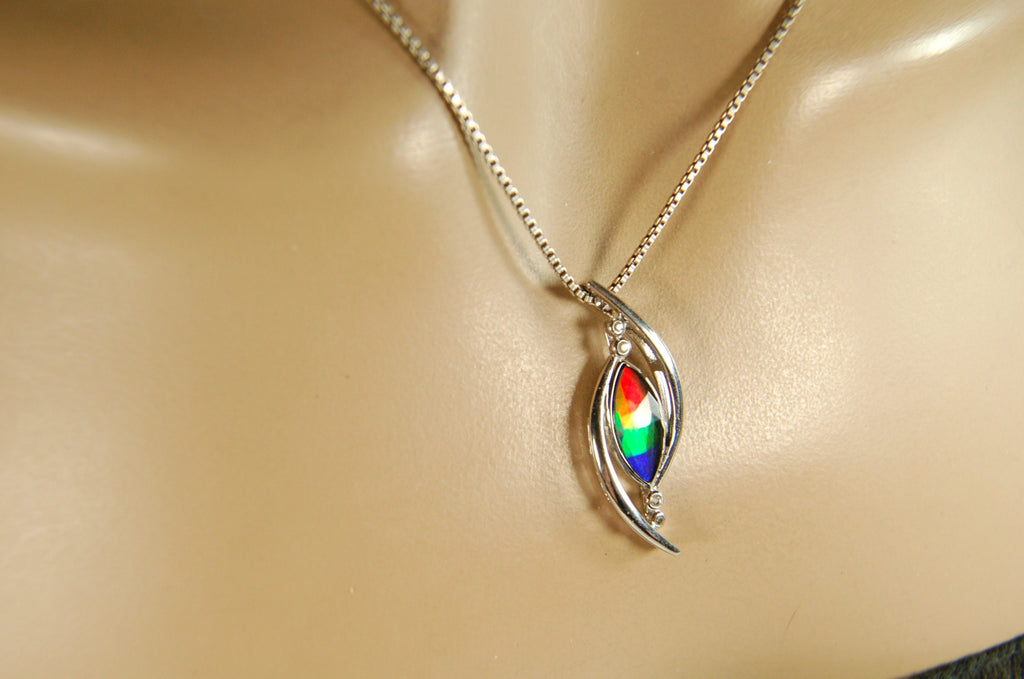Unique Ammolite Jewelry Pendant Necklace from Canada.RARE Faceted four color gem.Perfect Gift.Bright changing colors. Elegant design 100613.