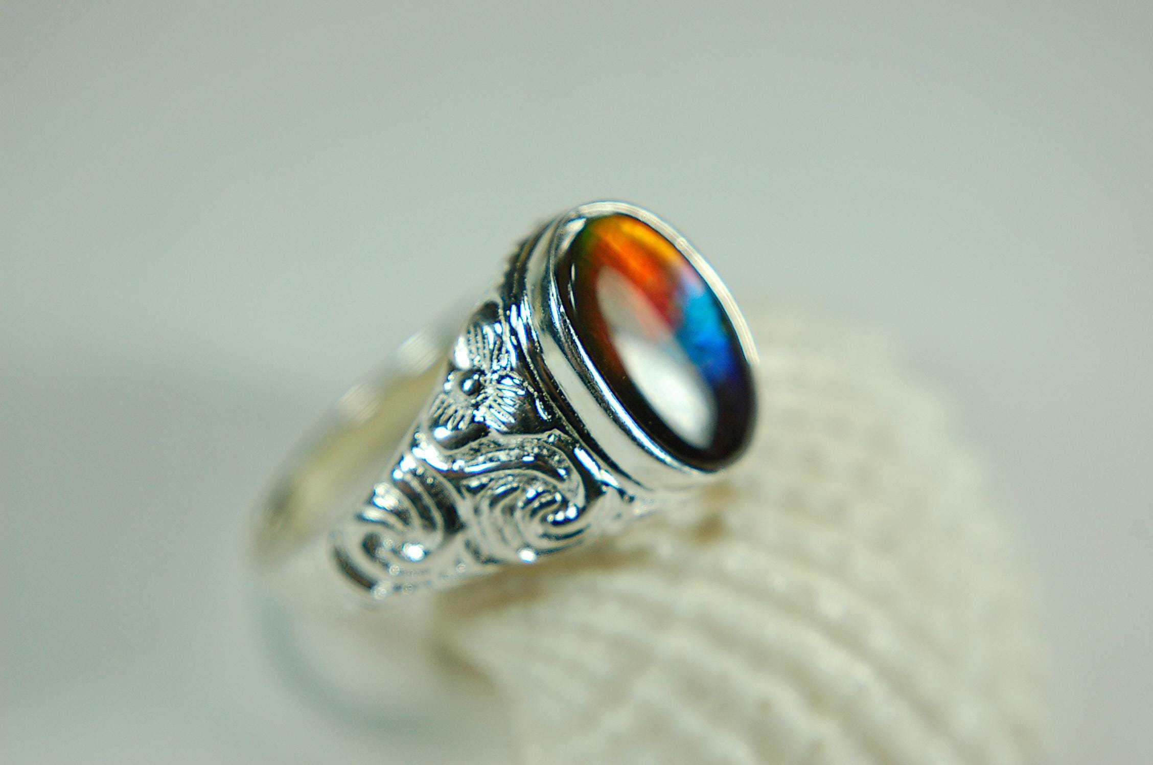 Ammolite Mens Ring.Size 12.Brilliant tricolor gem with rich deep changing colors.Solid sterling setting.011115