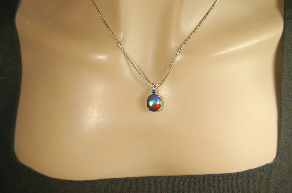 Ammolite Pendant Jewelry.Free shipping.No US customs charges as complies with CUSMA rules.#071623