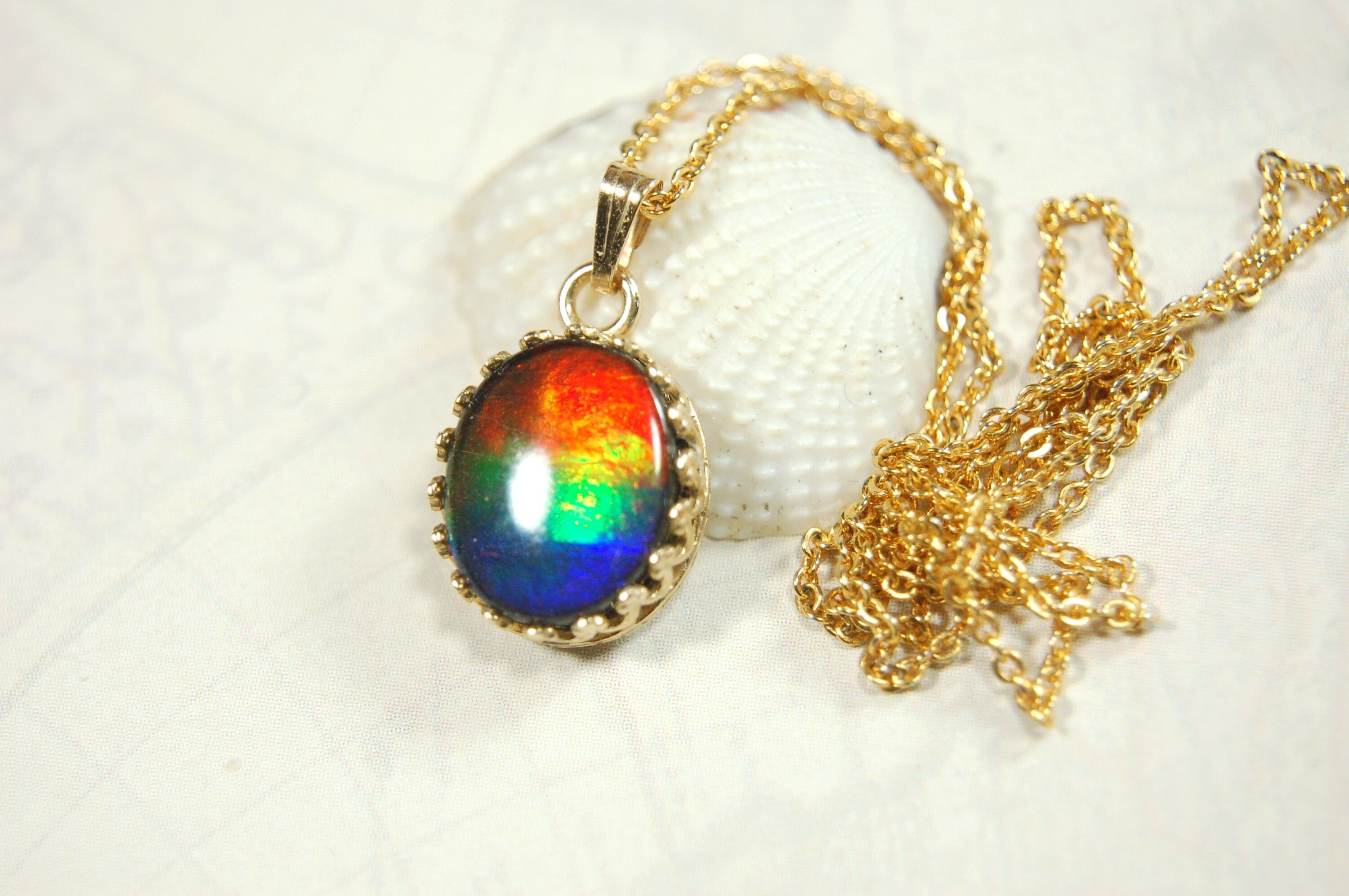 Gold set Ammolite Pendant Necklace - Gorgeous Ammolite Jewelry Accessory for a Pop of Color! The perfect gift for her 012314