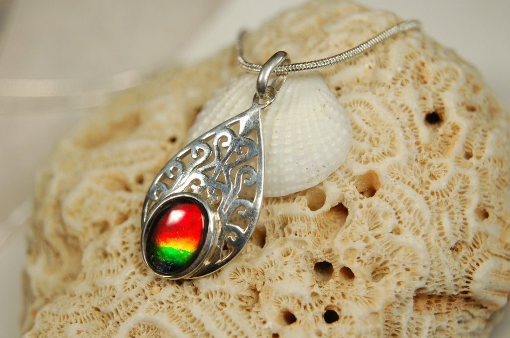 Ammolite pendant.GENUINE Ammolite Jewelry- Eye-Catching Ammolite Jewelry for a Standout Style.Best gift for her.#041613