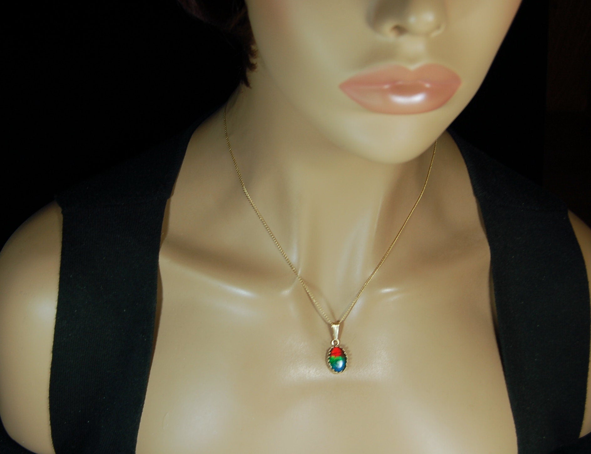Ammolite Pendant 14k Gold.The perfect gift.