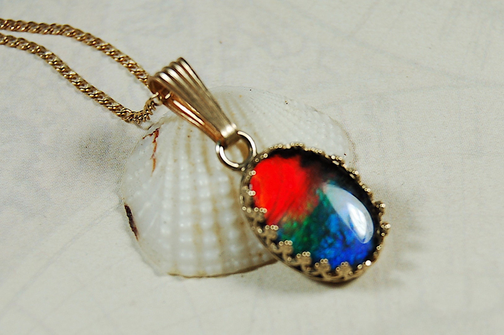 Ammolite Pendant 14k Gold.The perfect gift.