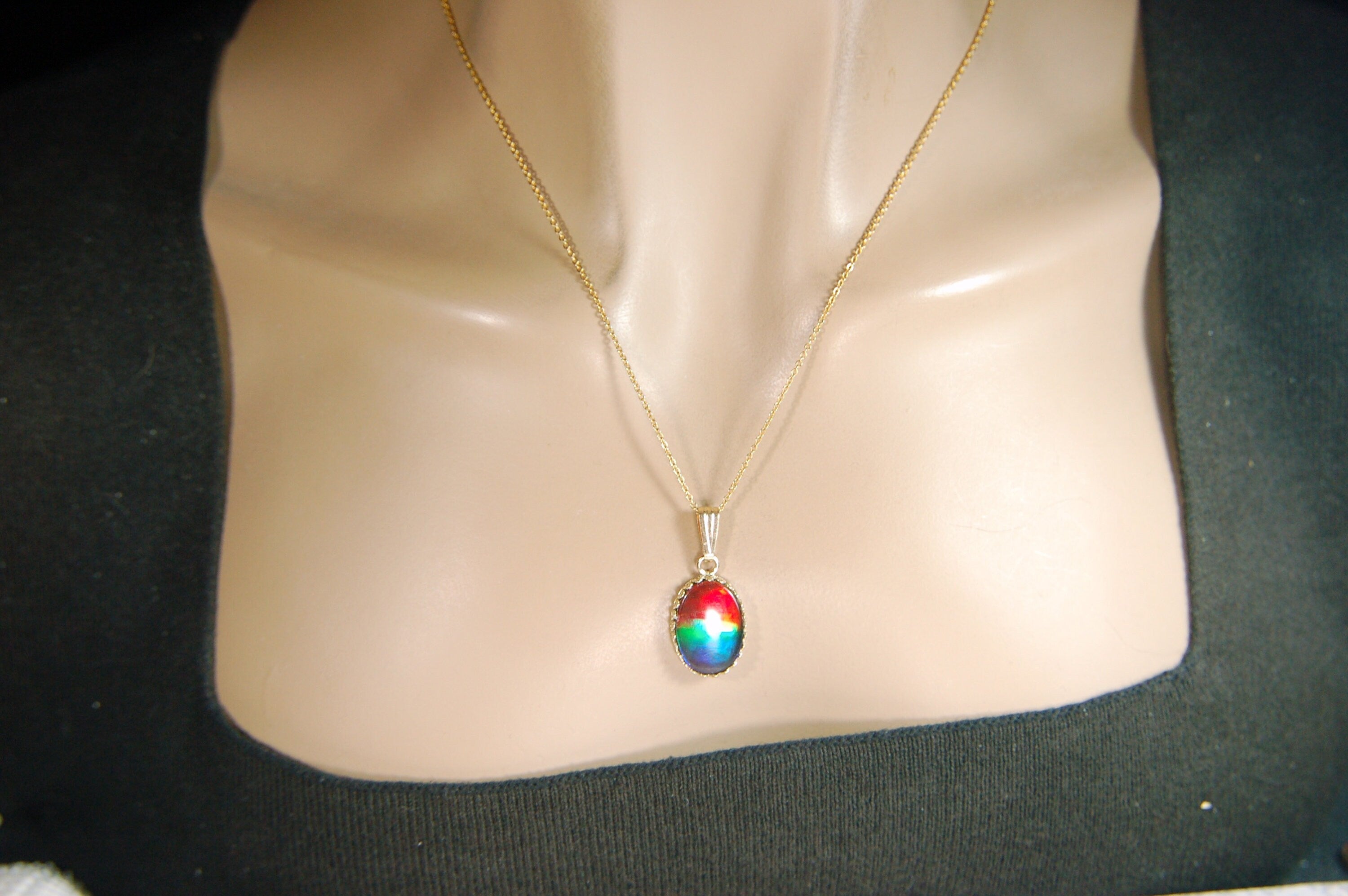 Opulent Ammolite Pendant in Gold - Enhance Your Style with Natural Elegance or Make it the Perfect Gift for her.MUST SEE VIDEO.021214