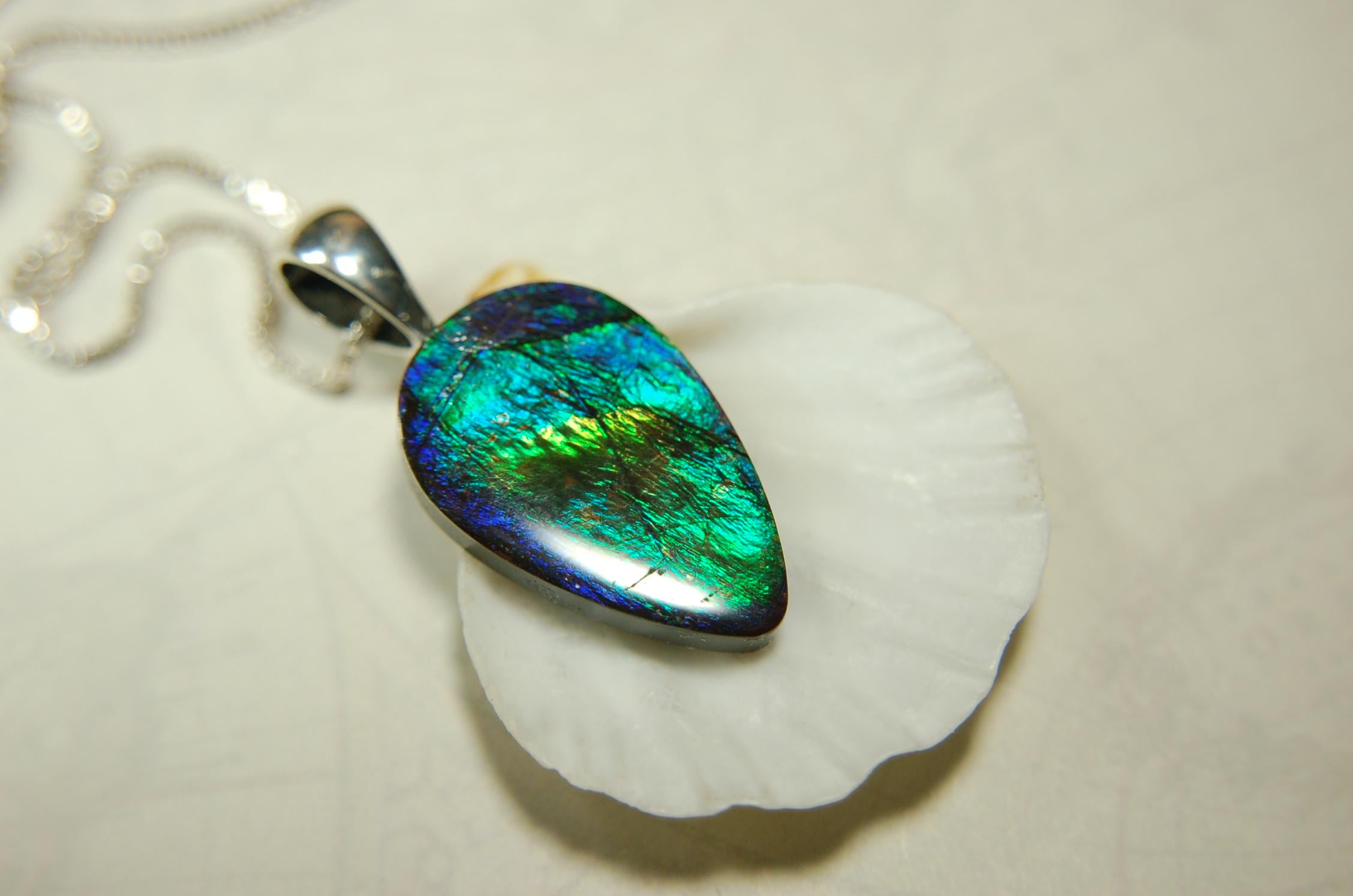 Ammolite Pendant with Peacock Colors.Natural Ammolite Jewelry Cabochon with vibrant changing colors.The perfect gift.Unisex Jewelry.021415