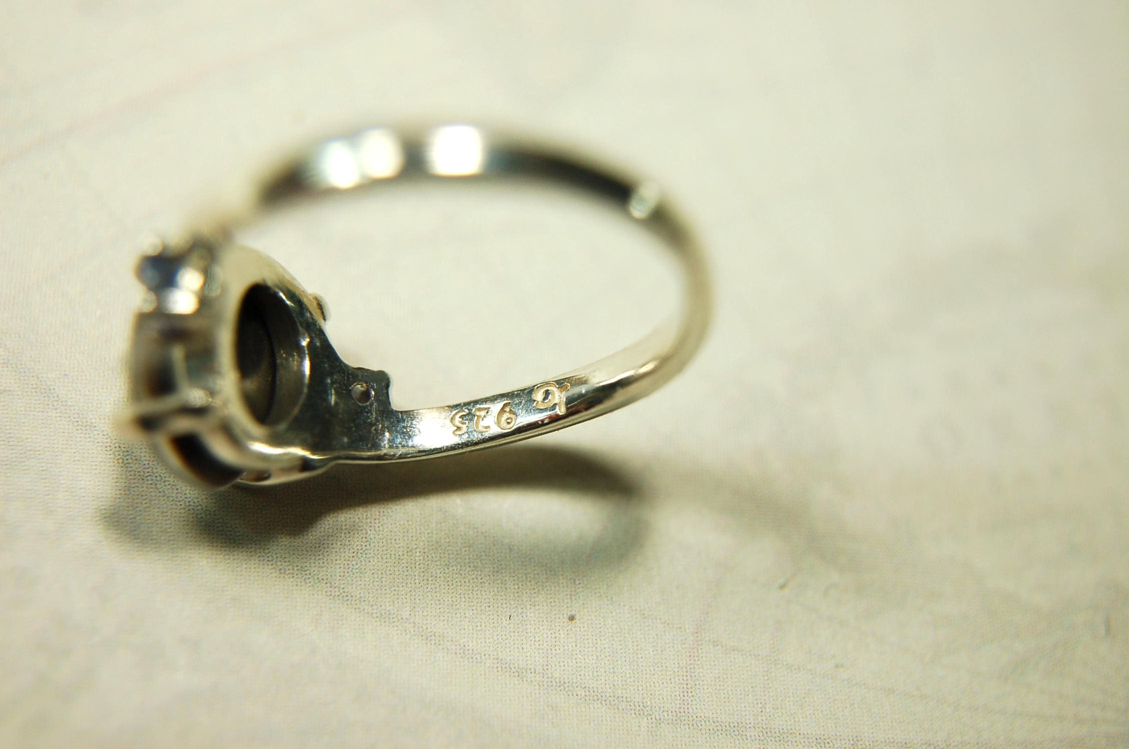 Ammolite Ring with astonishing color changing abilities.Ring Size 7.A memorable ammolite Jewelry gift for wife.021315